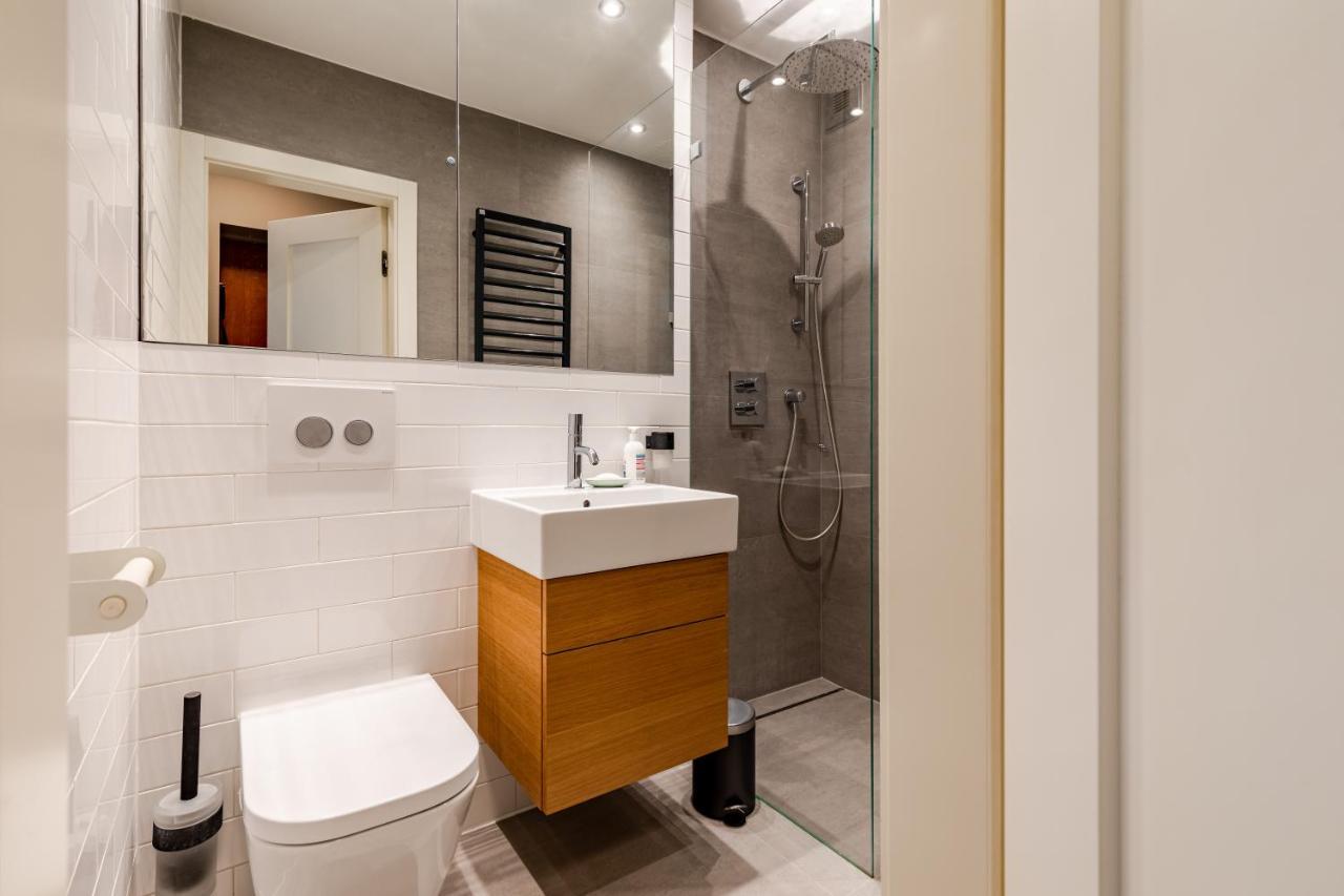 Secret Garden Apartment Warsaw Ngoại thất bức ảnh